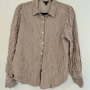 ✅Ann Taylor factory medium tan stripe Casual Button Down Shirt blouse silky
